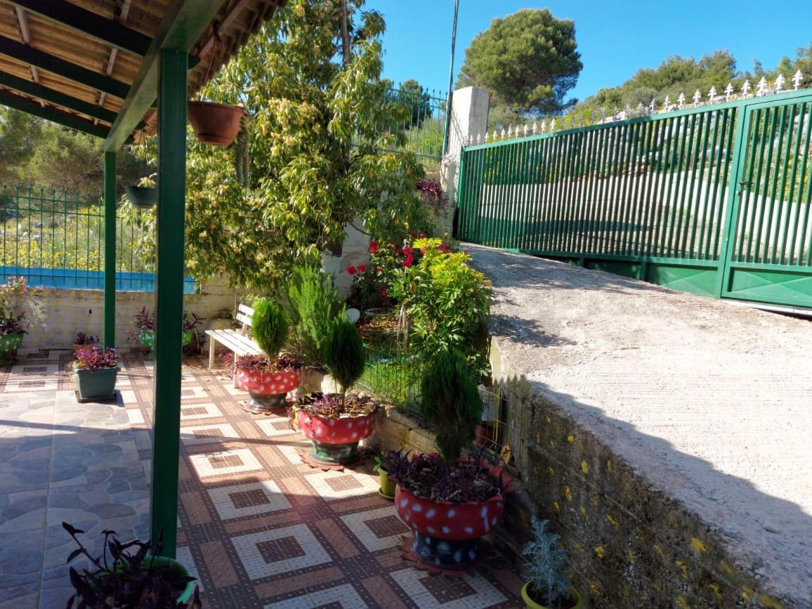 Villa Luiza Sarandë Exterior foto
